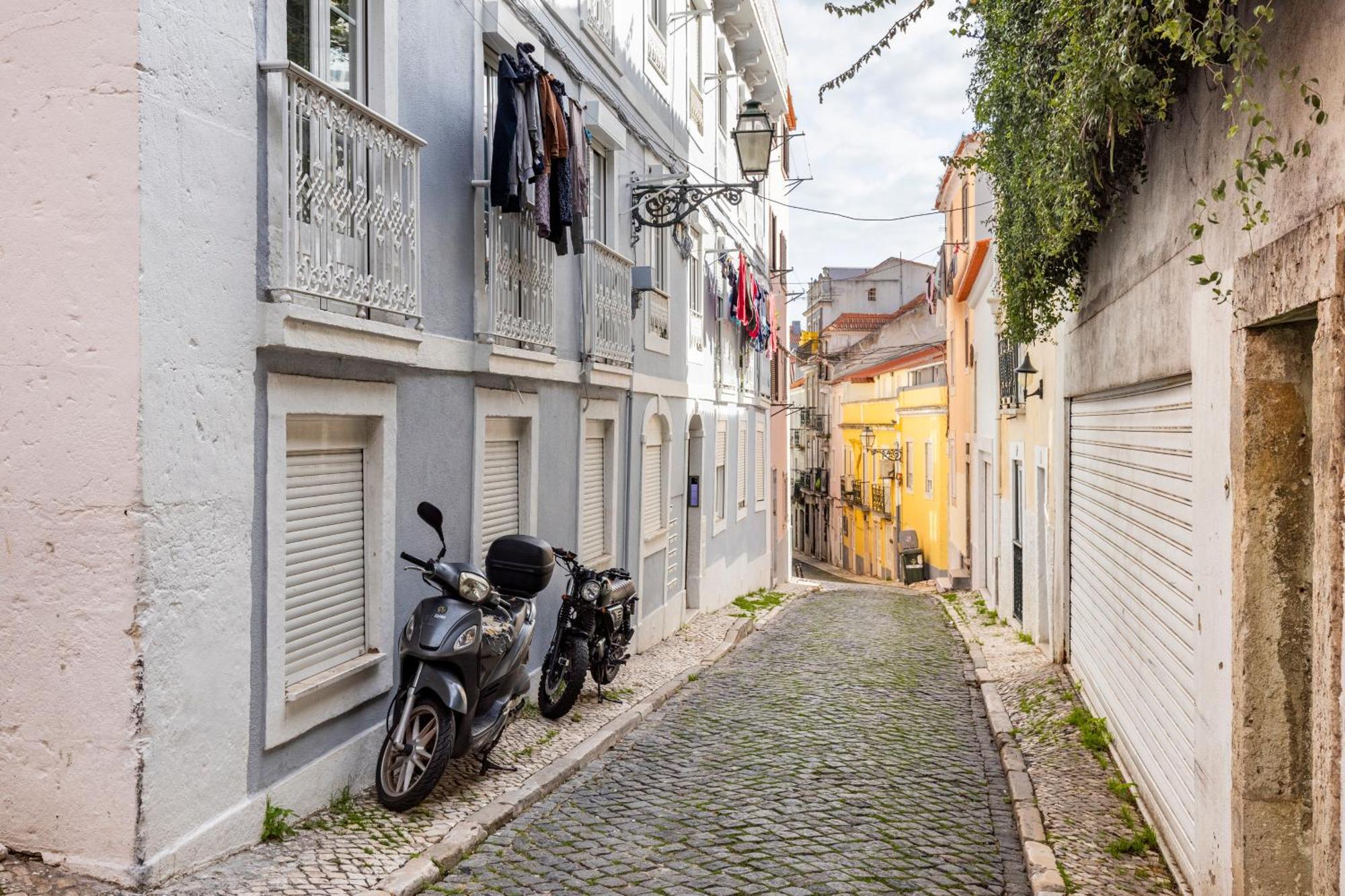 Avenida Da Liberdade Area, Bright And Newly Renovated 2 Bedroom Apartment, Lisbon Historical Center Exterior foto